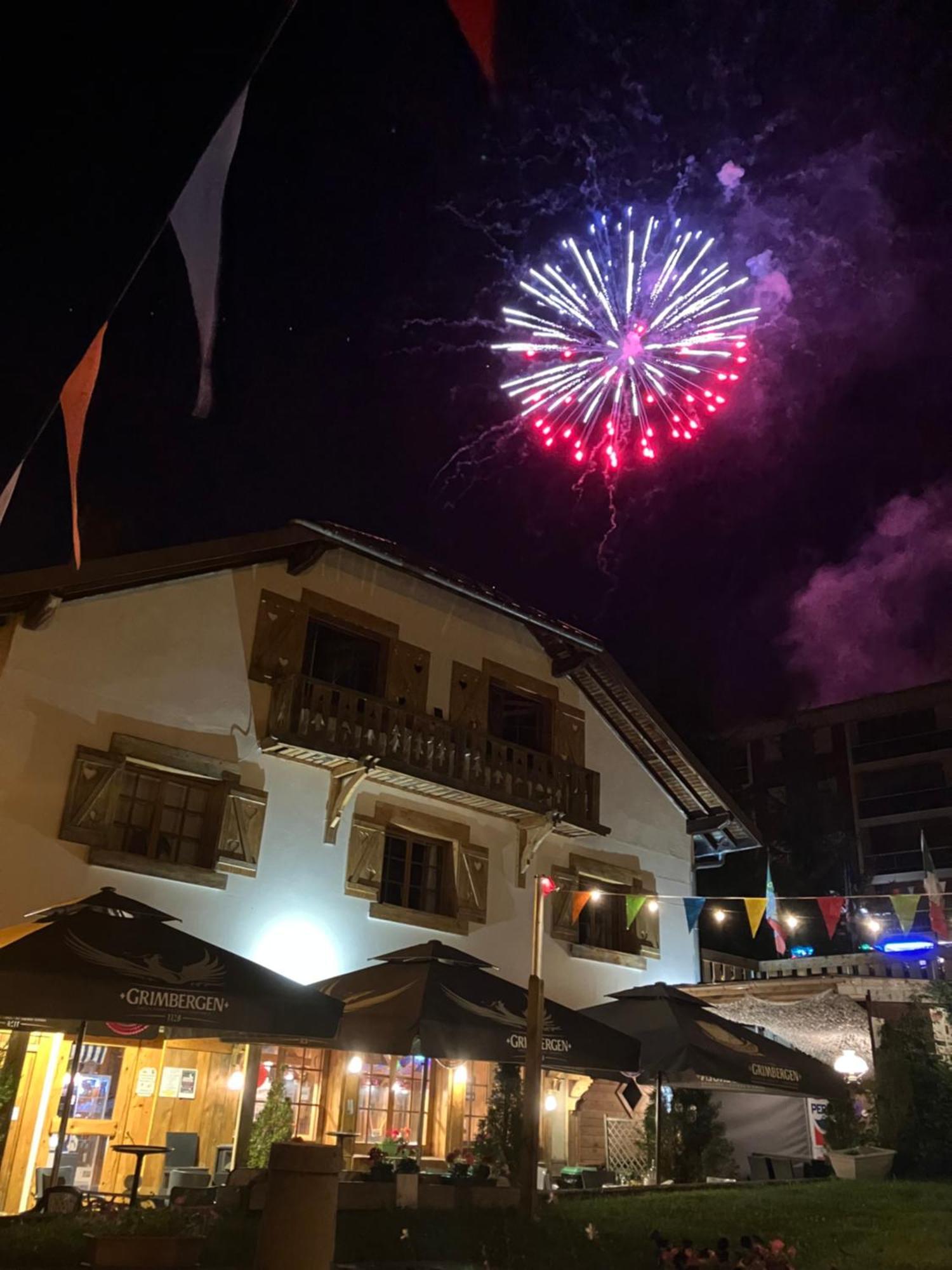 Relais Mont Jura Adults Only Bed & Breakfast Lelex Bagian luar foto