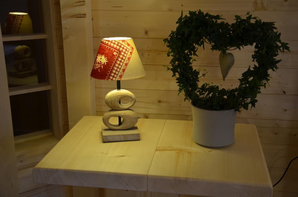 Relais Mont Jura Adults Only Bed & Breakfast Lelex Ruang foto