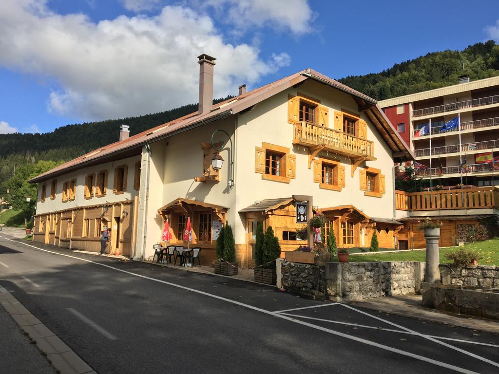 Relais Mont Jura Adults Only Bed & Breakfast Lelex Bagian luar foto